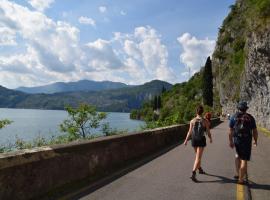 Angelo&Marì Mountain Lake Iseo Hospitality, דירה במארונה