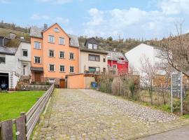 2 Bedroom Gorgeous Apartment In Pommern, hotel in Pommern