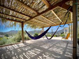 La Maison Bleue, Hotel in Zarós