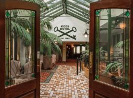 Kee's Hotel, hotel v destinaci Stranorlar