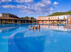 ECO HOTEL ORLANDO Sardegna, spa-hotelli kohteessa Villagrande Strisaili