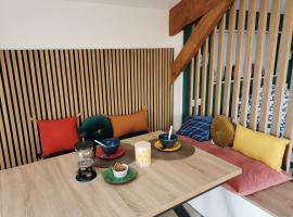 Charmante maison-loft paisible et tout confort - Elegant T2 Arradon Golfe du Morbihan, hotel en Arradon