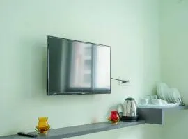 AC Room Near ISB/US Embassy, Gachibowli