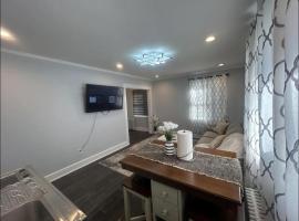 Private Suite In Huntington Station, cheap hotel in Huntington Station