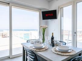 Appartamento Luxury vista mare, hotel in Lido di Camaiore