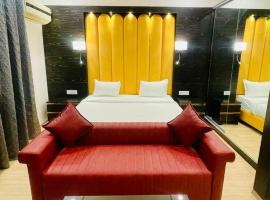Maple Tree, Lucknow - Couple Friendly, hotell i Lucknow