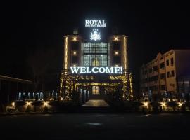 Royal Hotel, hotell i Navoi