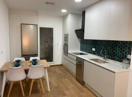 사티바에 위치한 호텔 Apartament centre casaPat