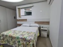 8-Flat confortável lugar nobre