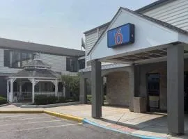 Motel 6 Newark, DE