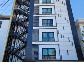 PND apartment 코너룸 한국식 콘도, hotel in Vientiane