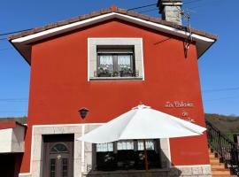 La Cabaña de Agustin, hotel amb aparcament a Ortiguero