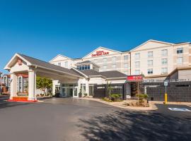 Hilton Garden Inn Oklahoma City Midtown: Oklahoma City, French Market Mall yakınında bir otel