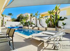 Casa Chiara - Private Luxury Pool & Terrace - Ideal for Golf, khách sạn ở Carvoeiro