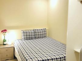 New bedroom queen size bed at Las Vegas for rent-2, hotel in Las Vegas