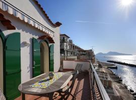 House Dream on the sea, holiday home in Massa Lubrense