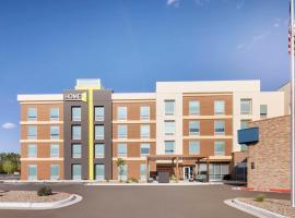 Home2 Suites By Hilton Clovis, hotell i Clovis