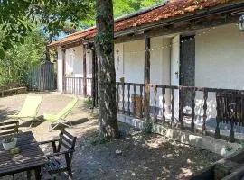 Gorgeous Home In Dego With Wifi