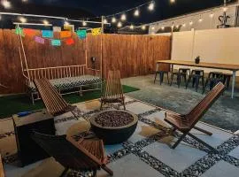 * Bueno Bueno Casita * / 7 min to Downtown / 4 Bdr