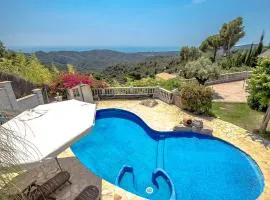 Swiss style villa near Barcelona 10min to beach