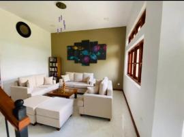 Aura Resort Villa Kandy, загородный дом в Канди