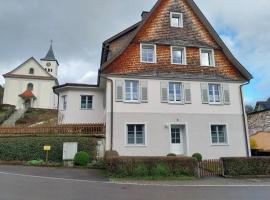 Ferienwohnung Bettina, hotel u gradu 'Stühlingen'