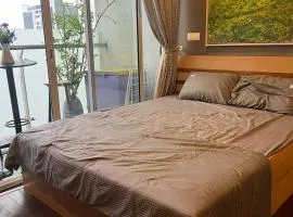 Centered modern Studio apartment with pool & gym