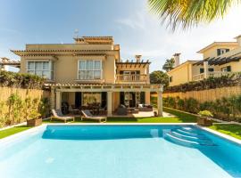 Casa Pinsa - Großzügiges mediterran-stilvolles Ferienhaus mit eigenem Pool in Puig de Ros، بيت عطلات في لوكماجور