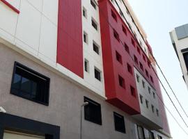 HOTEL SOLTANE: Husseïn Dey şehrinde bir otoparklı otel