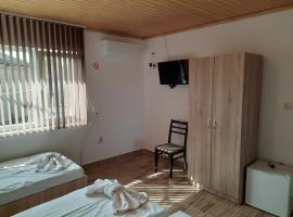 Къща за гости Велико Търново, hotel pro pobyt s domácími mazlíčky v destinaci Dragizhevo