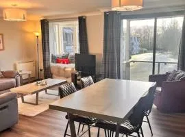 Gleneagles Apartment