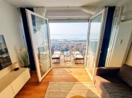 Sunflower Sky Apartment, hotel di Rijeka