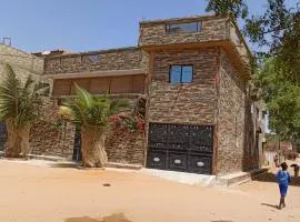 Maison Manour, suite, salon, bain privée