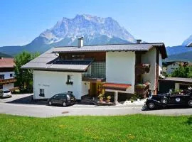 Haus Bergfrieden