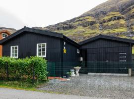 Tranquil Village Retreat / Tjørnuvík, παραθεριστική κατοικία σε Tjørnuvík