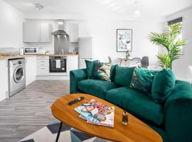 New Modern 2 Bedroom Apartment - WIFI & Netflix - Secure Parking - 27AC, huoneisto kohteessa Sleightholme