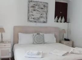 Beautiful Santorini Villa 1 Bedroom Suite Villa Laxus Pyrgos