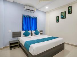 The Balcony Suites, hotel with parking in Hyderabad