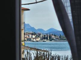 L'AIRONE - casa vacanza, hotel in Mandello del Lario