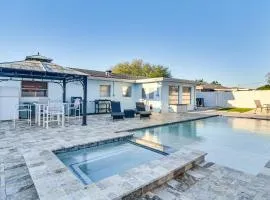 Private Hot Tub Breezy Seminole Stay!
