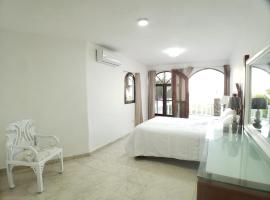 Immaculate 1-Bed Apartment in Cofresi، شقة في Las Flores