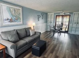 River Wilderness Waterfront Cabins