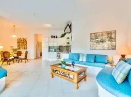 The Sani Jewels, Villa Natalia