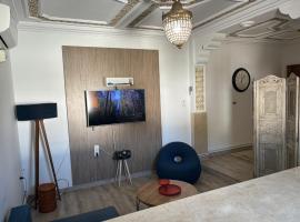 studio atypique richement meublé très agréable, apartament din La Marsa