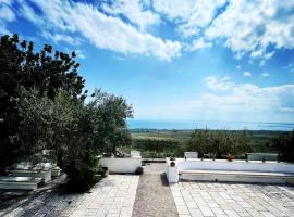 Villa il Fienile Gargano, holiday home sa Monte SantʼAngelo