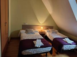 Apartamento Aran isaba, hotel di Isaba