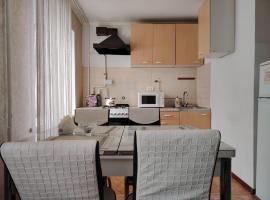 Апартамент в центре города, self catering accommodation in Uralsk