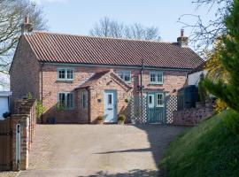 5* Family Holiday Home in the Yorkshire Wolds, hotell i Huggate