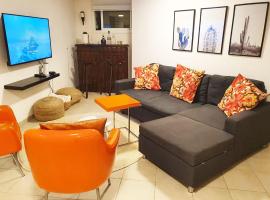 Spacious and Peaceful 2BD with a Garden & Parking, apartamentai mieste Gan H̱ayyim