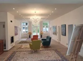 Frejstejn House, Artist's Residence